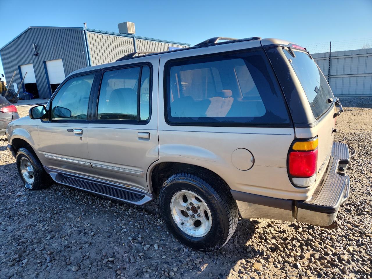 1997 Ford Explorer - Фото 2