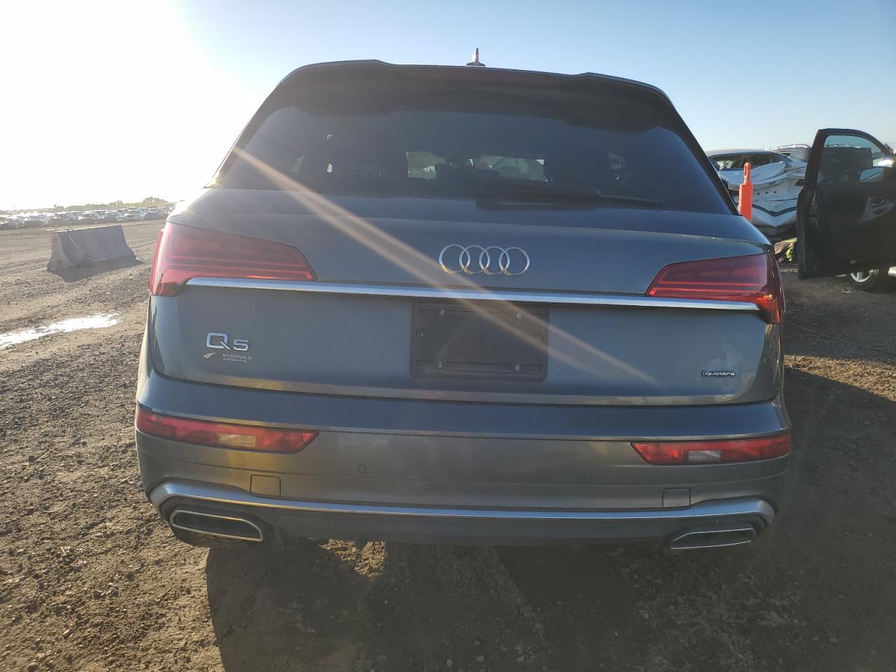 2021 Audi Q5 E Premium Plus - Image 6