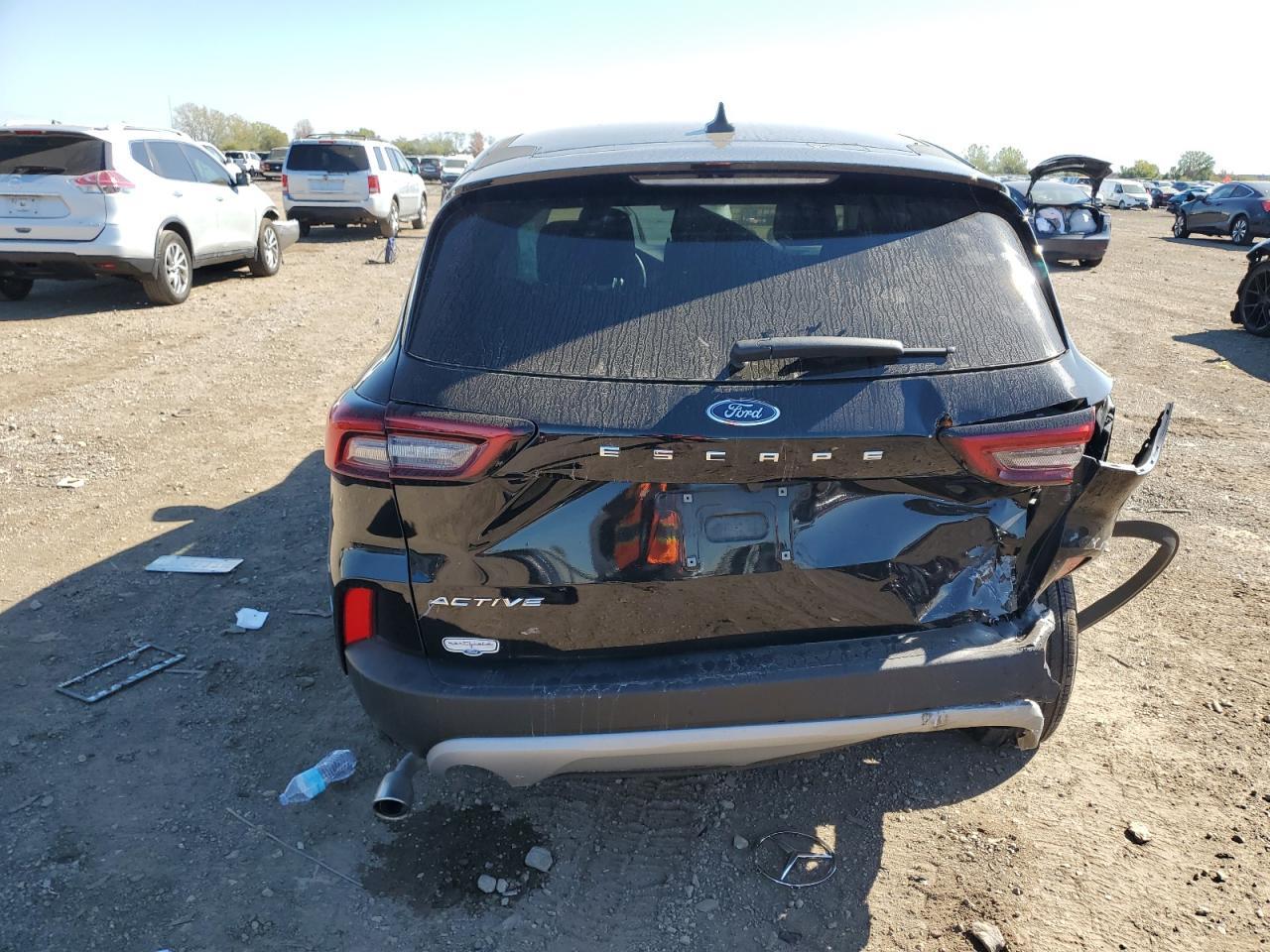 2024 Ford Escape Active - Image 6
