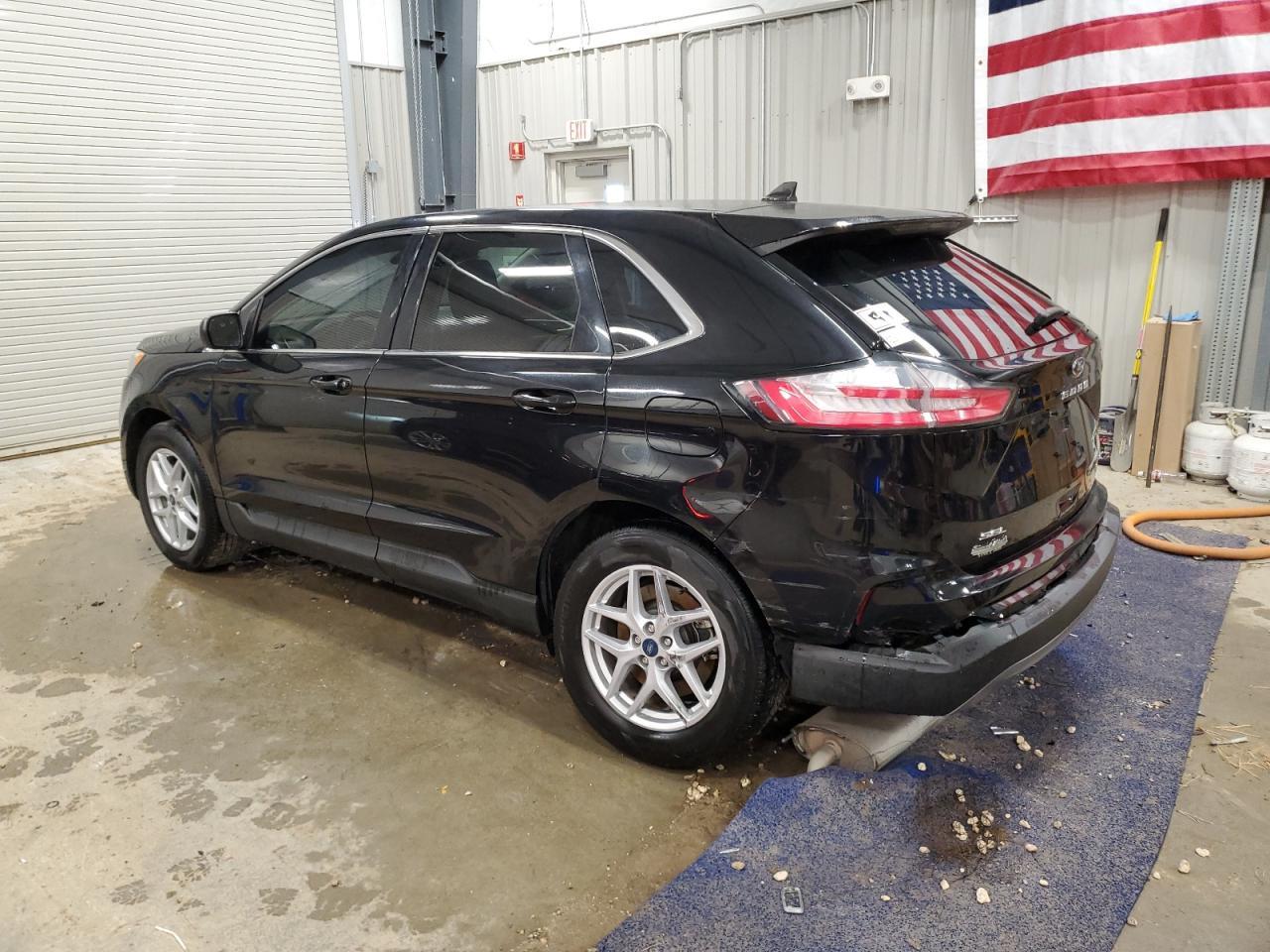 2021 Ford Edge Sel - Фото 2