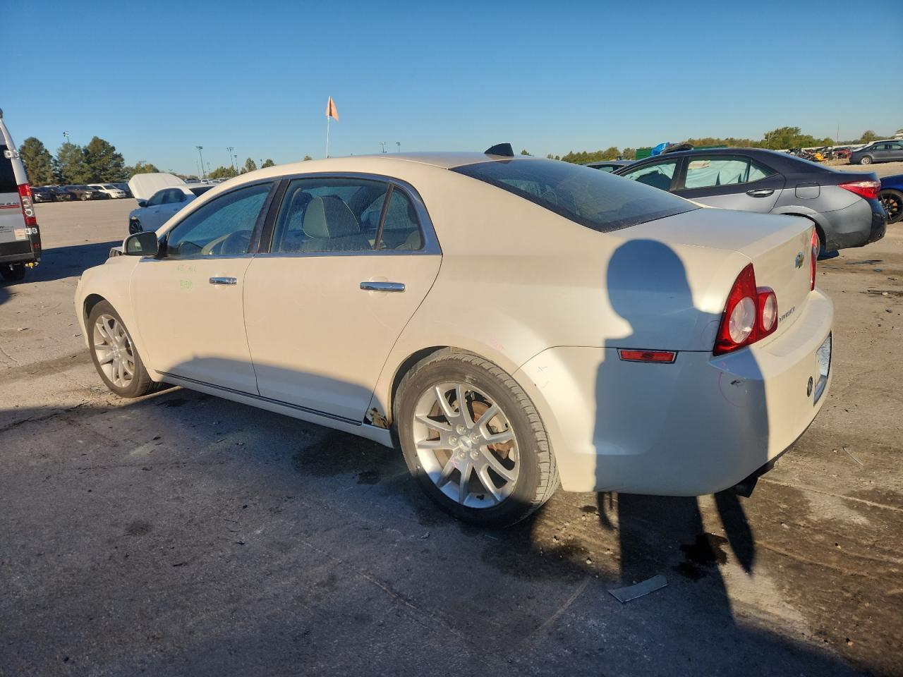 2012 Chevrolet Malibu Ltz - Image 2