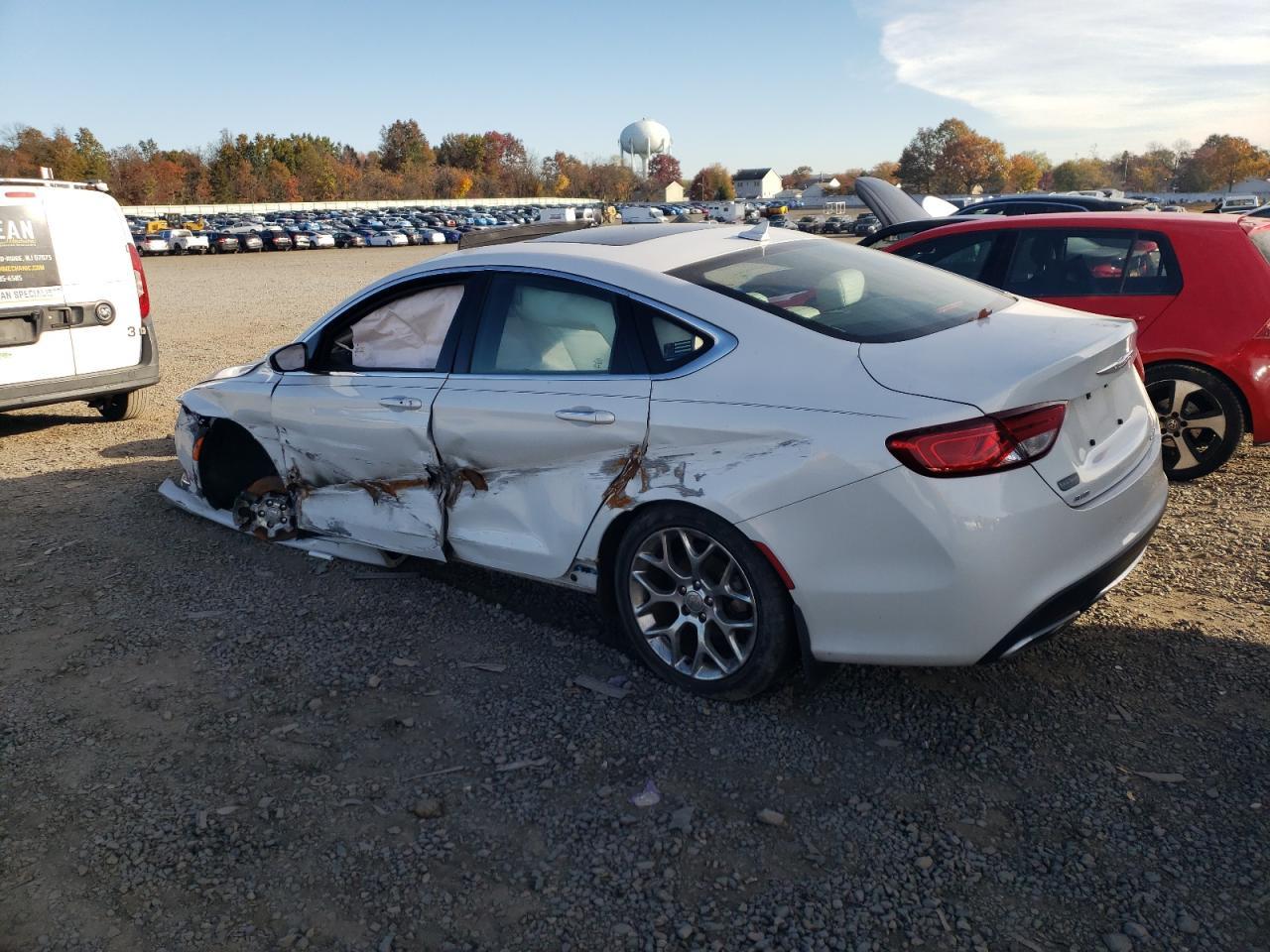 2015 Chrysler 200 C - Image 2