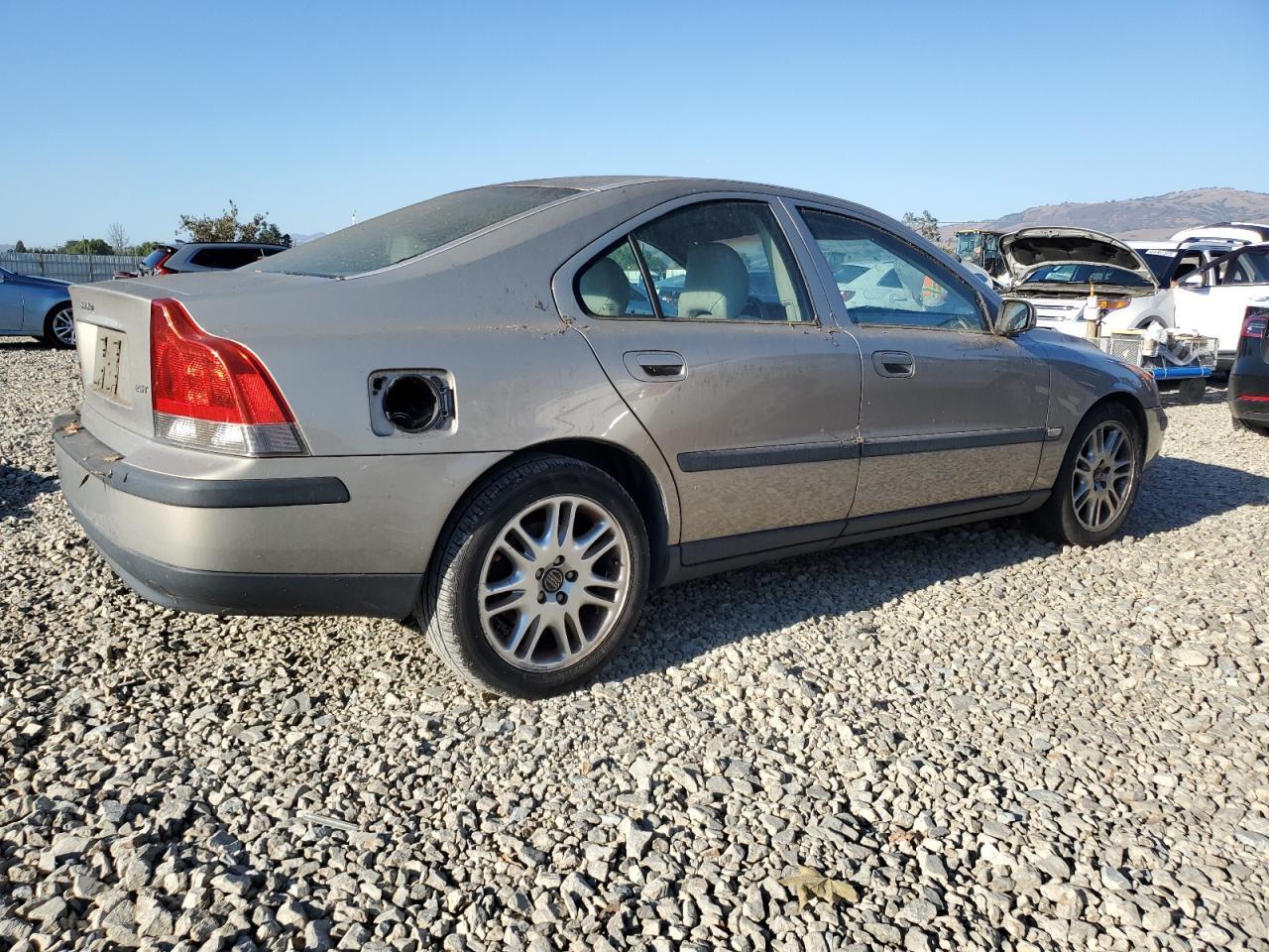 2004 Volvo S60 2.5T - Фото 3