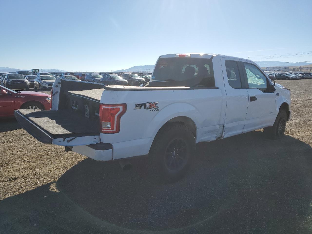 2017 Ford F150 Super Cab - Фото 3