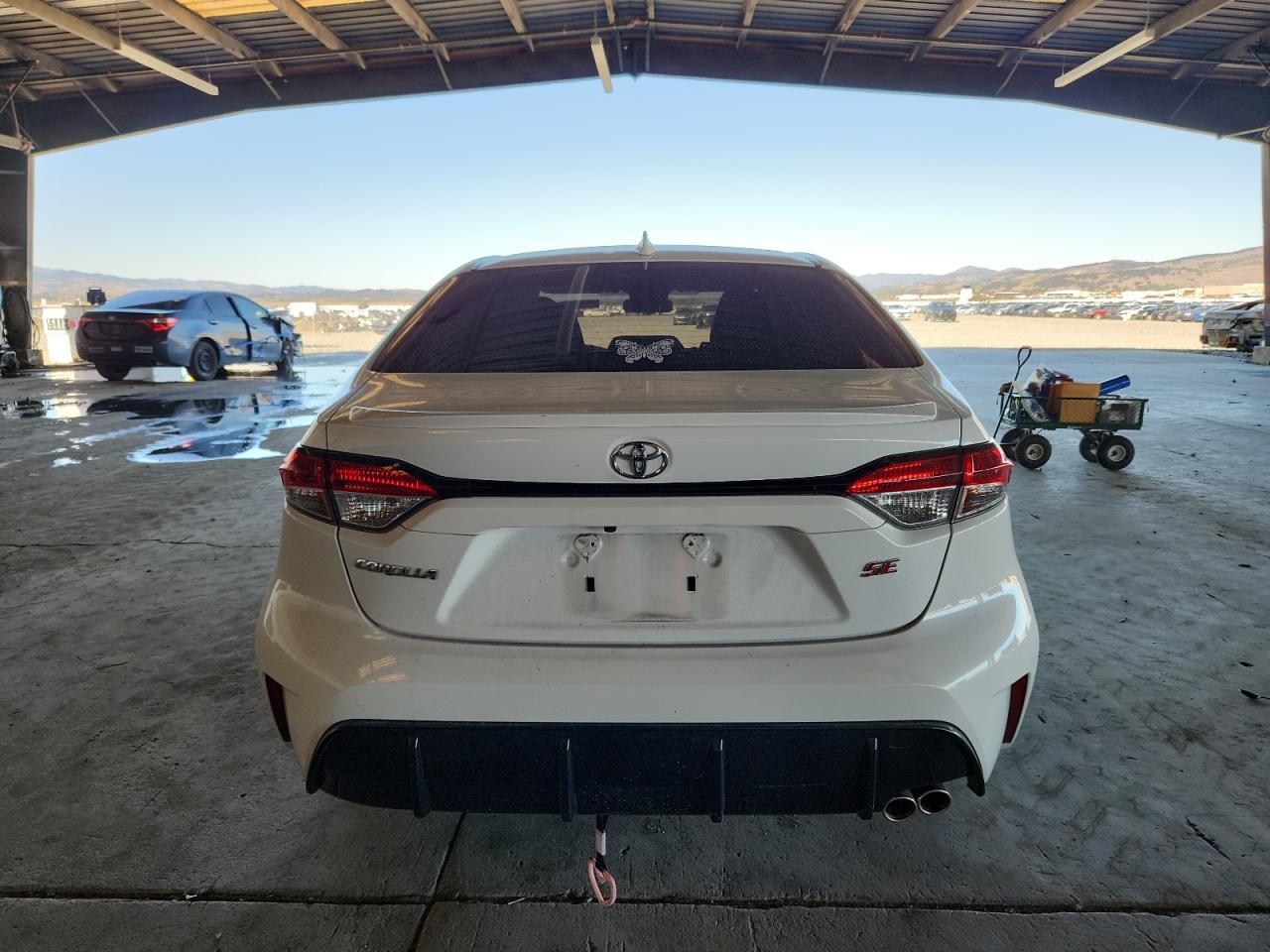 2023 Toyota Corolla Se - Image 6