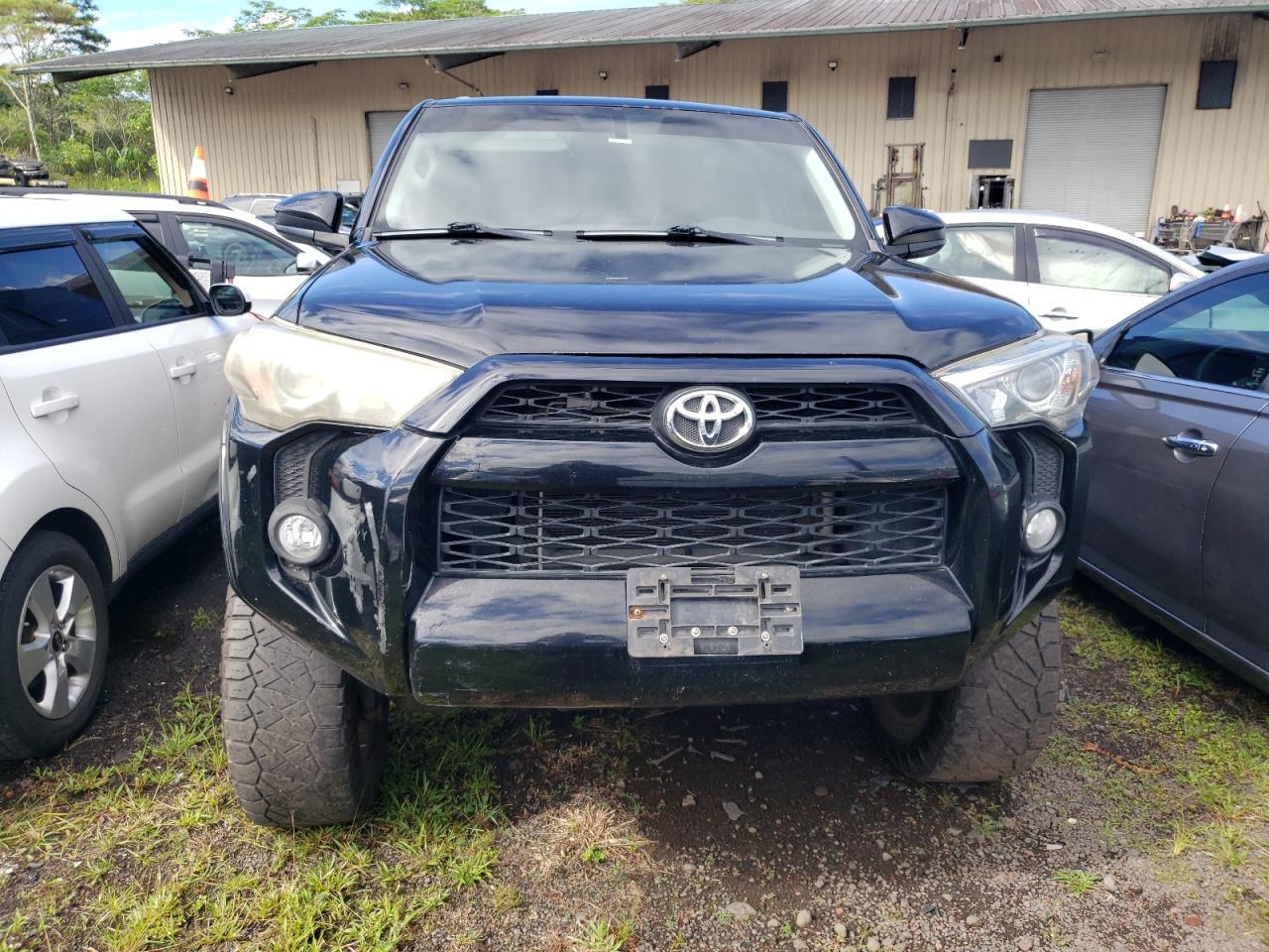 2016 Toyota 4Runner Sr5/Sr5 Premium - Image 5