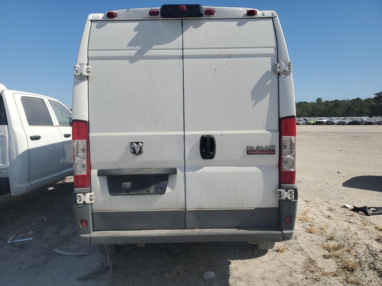 2018 Ram Promaster 2500 Delivery Van - Image 6