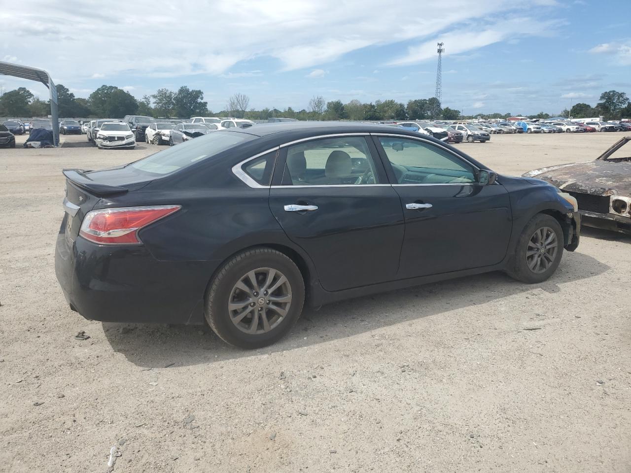 2015 Nissan Altima 2.5 - Фото 3