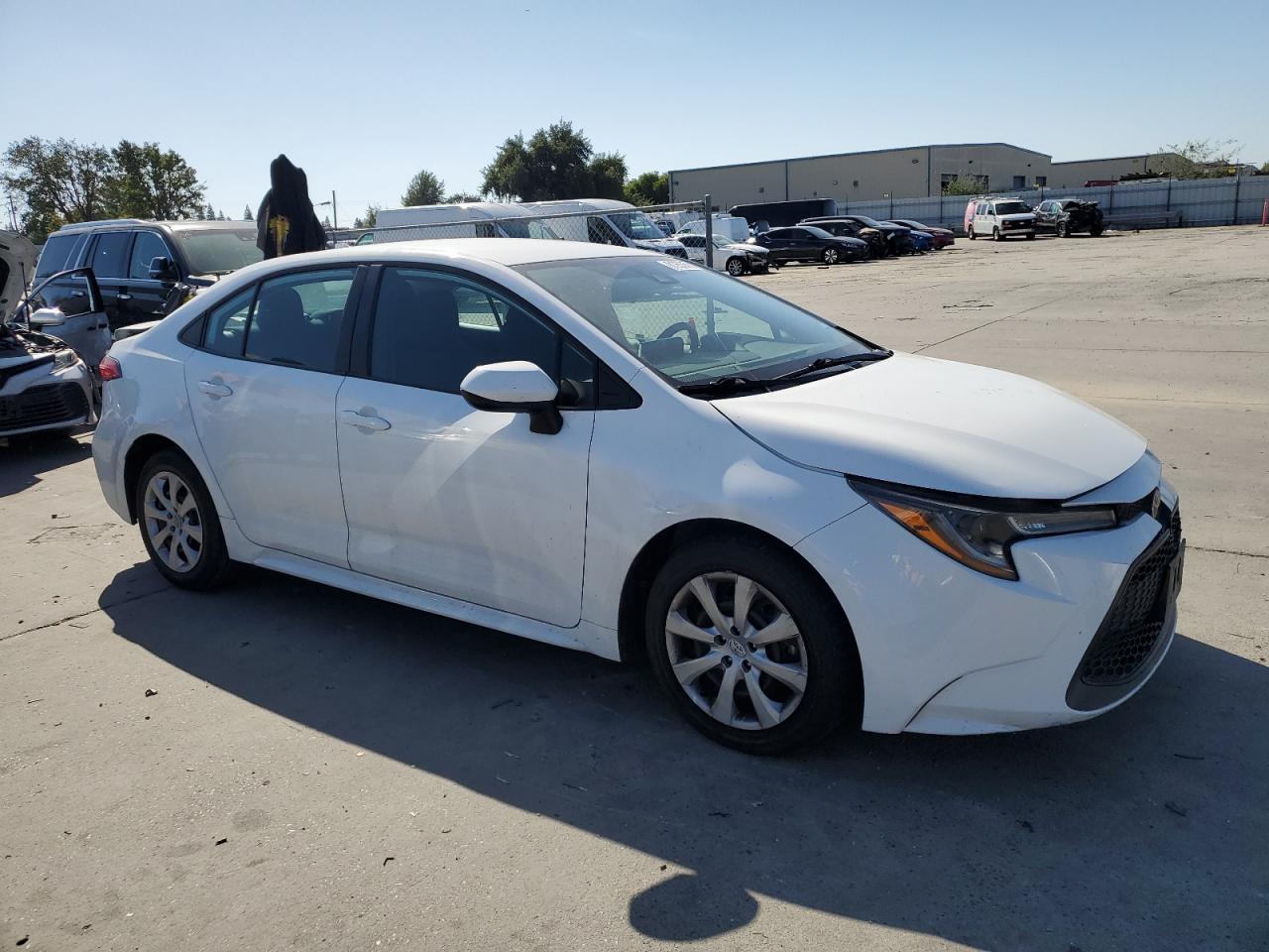 2021 Toyota Corolla Le - Фото 4