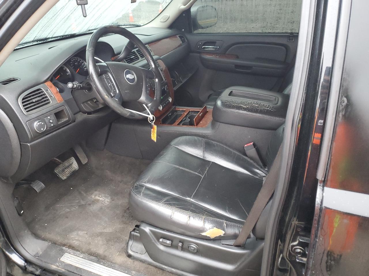 2007 Chev Suburban C1500 - Фото 7