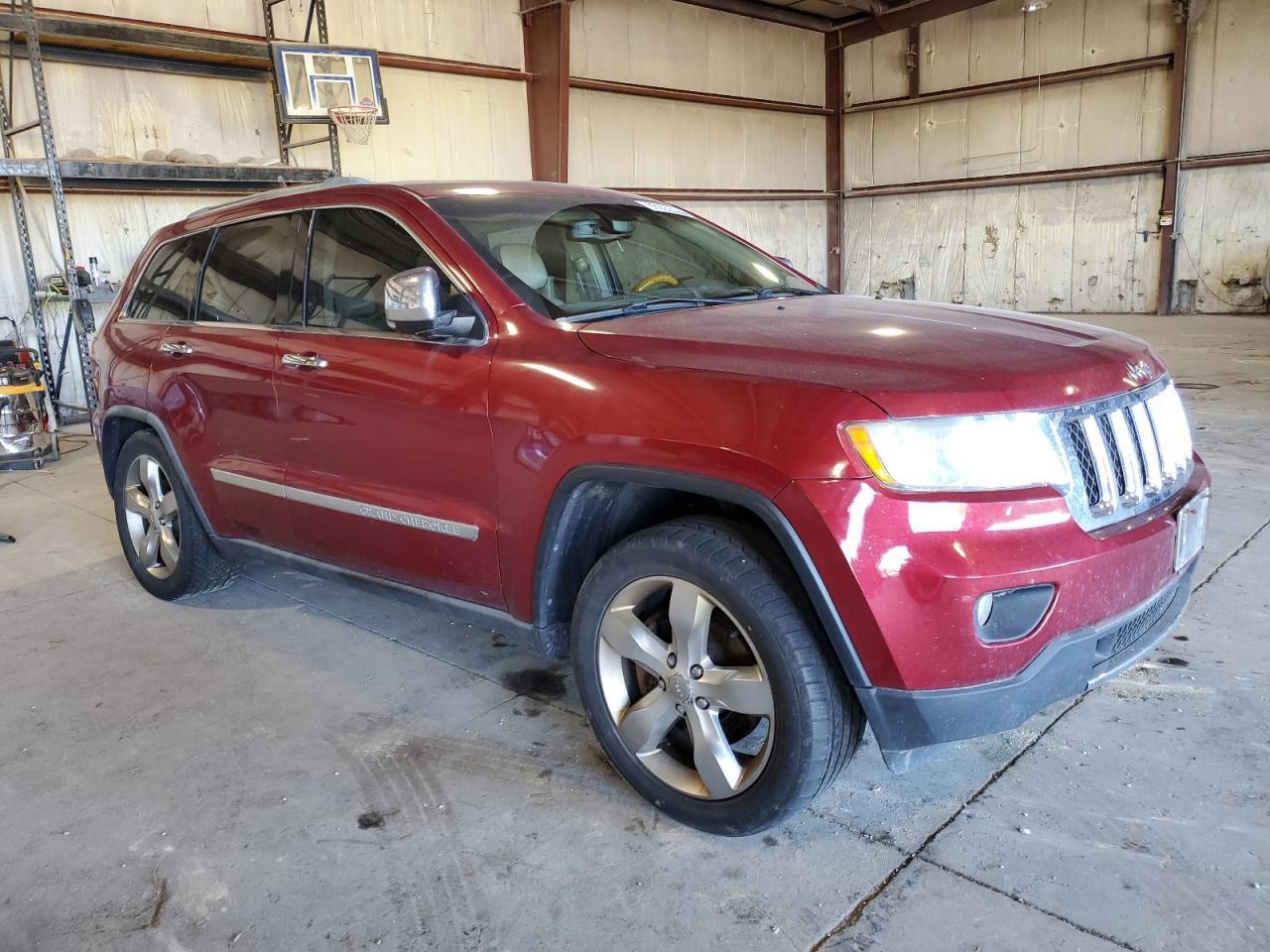 2012 Jeep Grand Cherokee Overland - Image 4