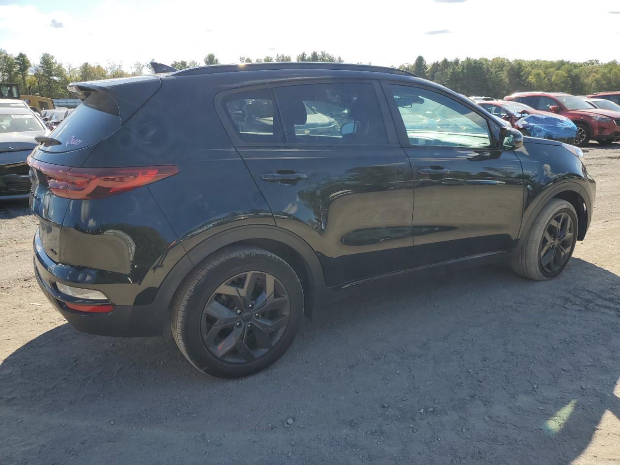 2022 Kia Sportage S - Image 3