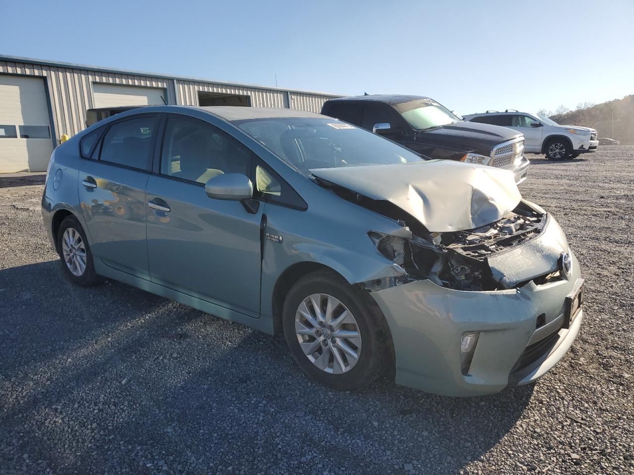 2012 Toyota Prius Plug-In - Image 4