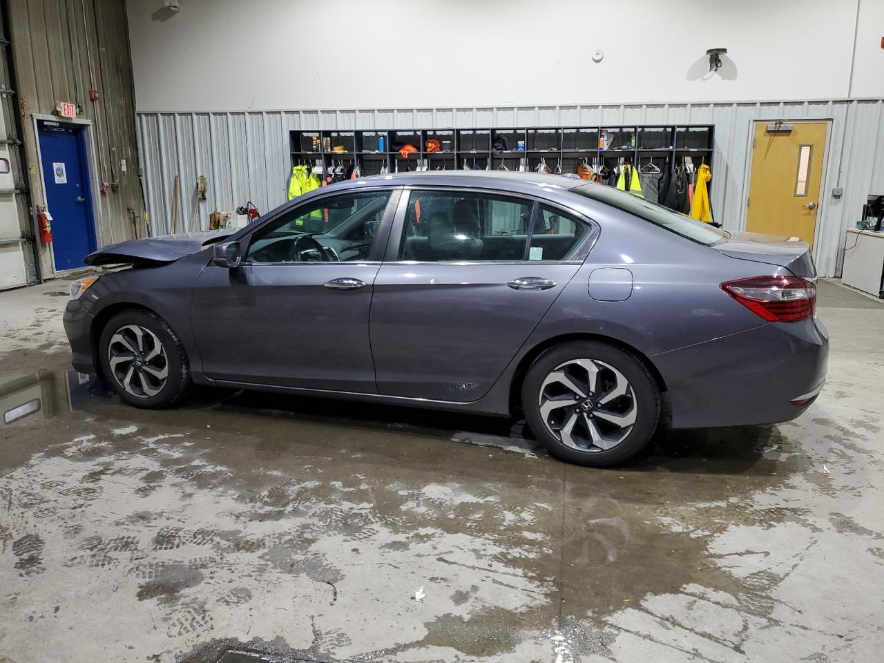 2017 Honda Accord Exl - Image 2
