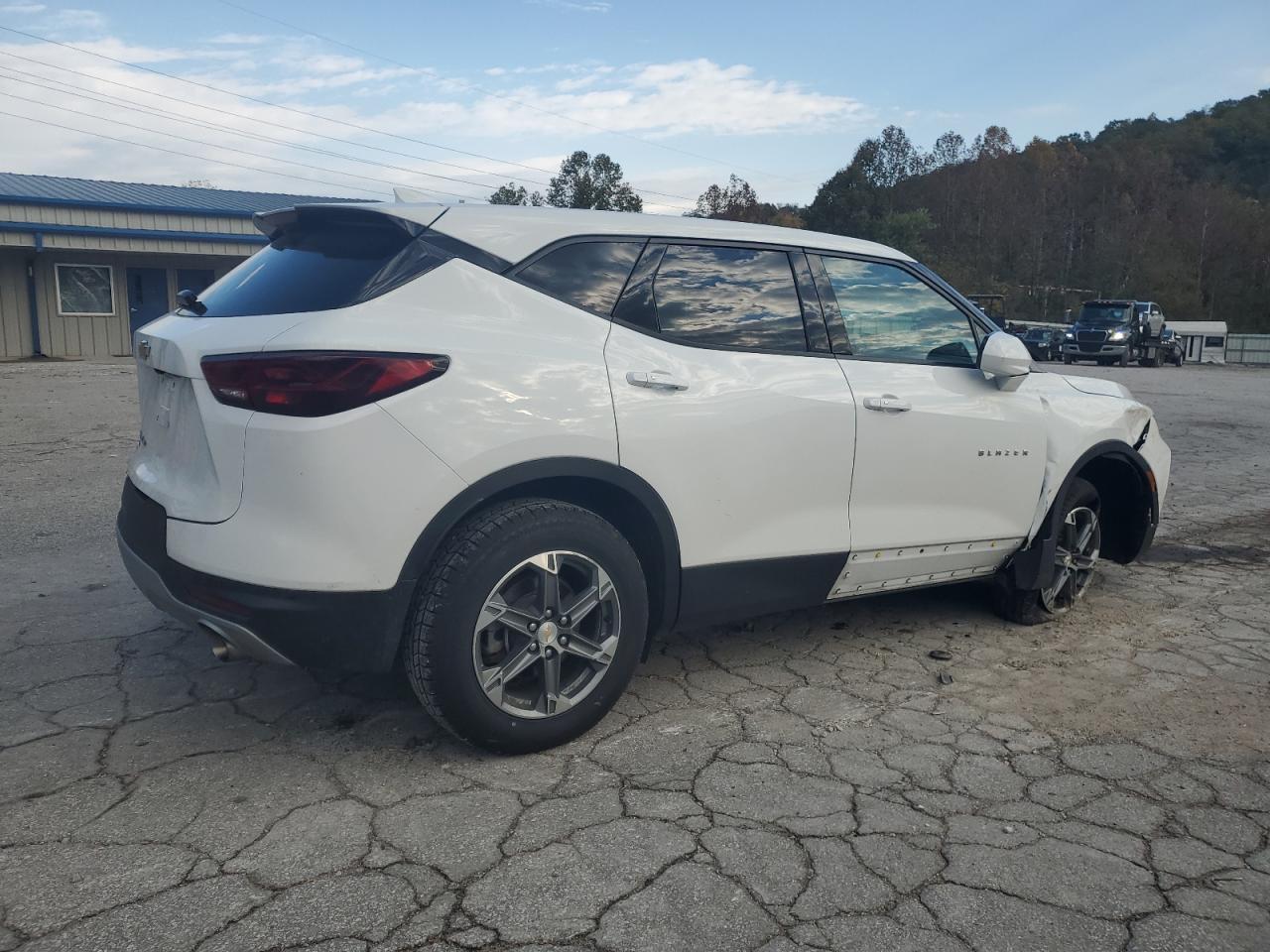 2023 Chevrolet Blazer 2Lt - Фото 3