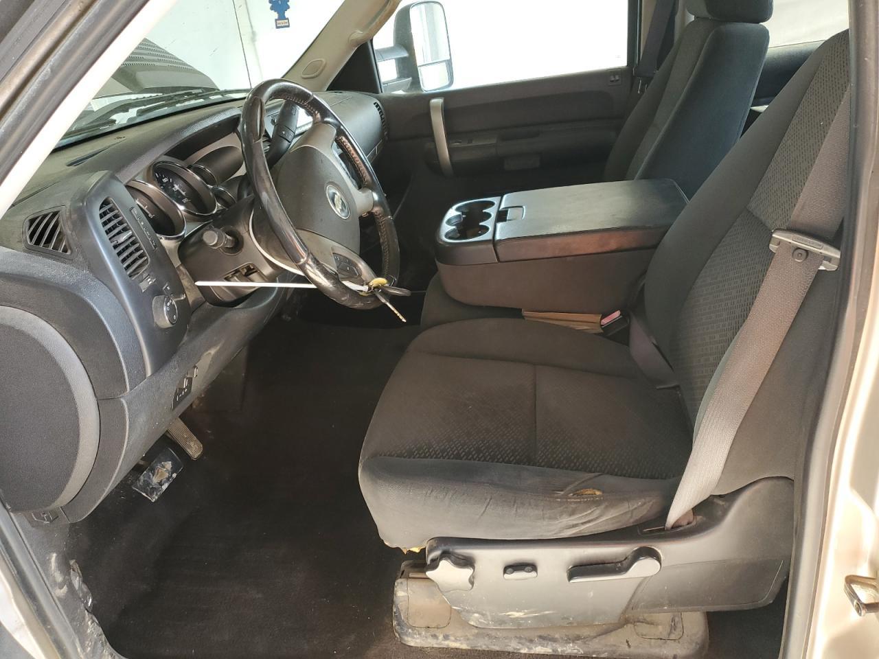 2007 Chevrolet Silverado K2500 Heavy Duty - Image 7