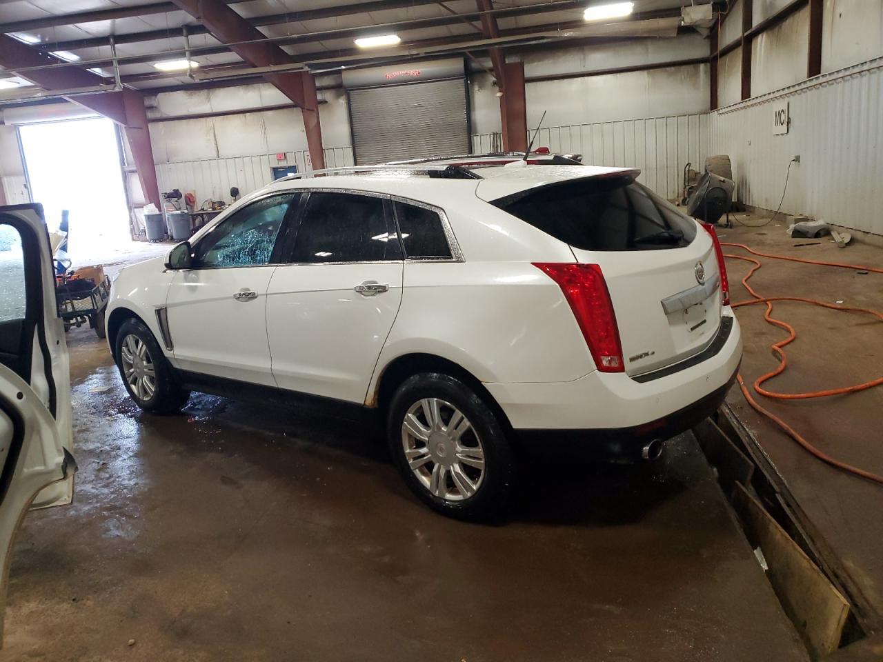 2014 Cadillac Srx Luxury Collection - Image 2
