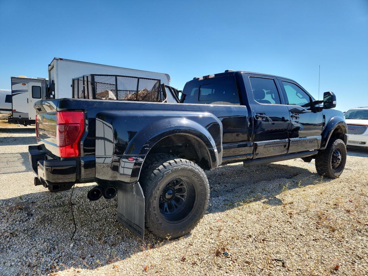 2021 Ford Super Duty F-350 W/D - Фото 3