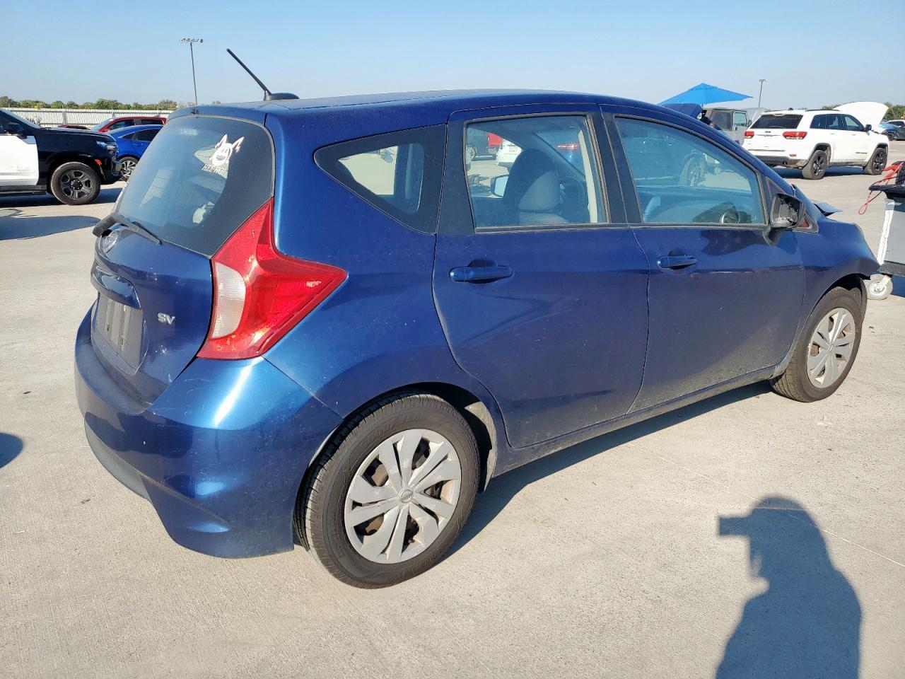 2018 Niss Versa Note - Фото 3