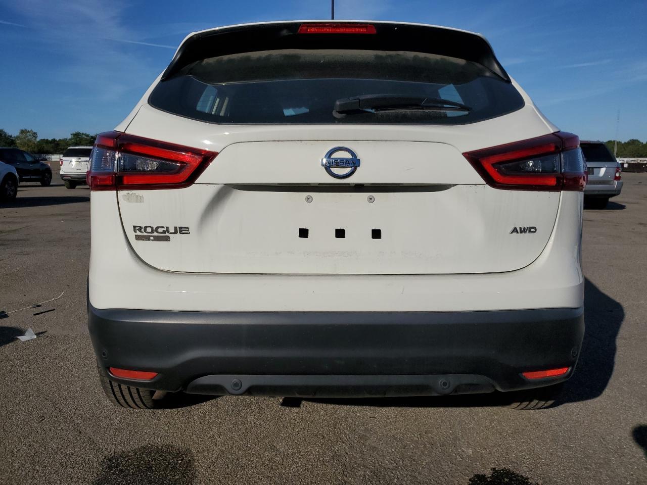2021 Nissan Rogue Sport S - Фото 6