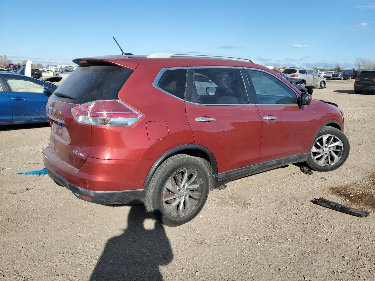 2015 Nissan Rogue S - Фото 3