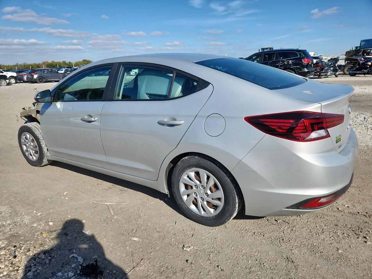 2019 Hyundai Elantra Se - Фото 2
