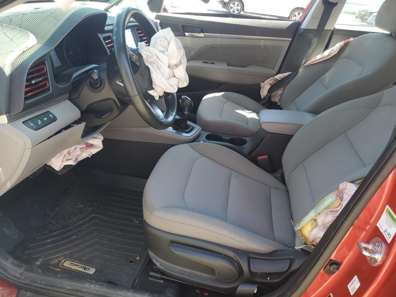 2020 Hyundai Elantra Sel - Фото 7