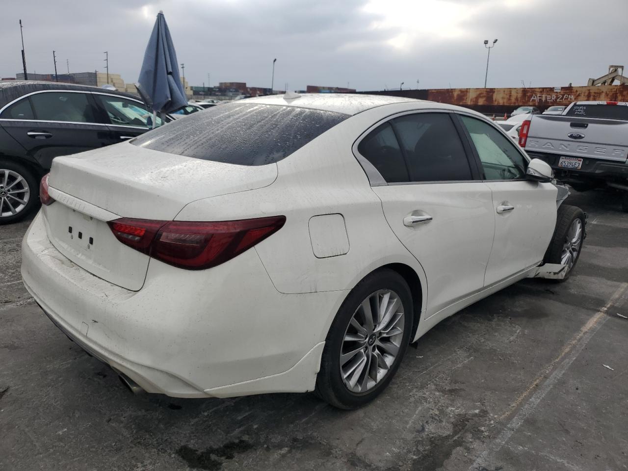 2018 Infiniti Q50 Luxe - Фото 3