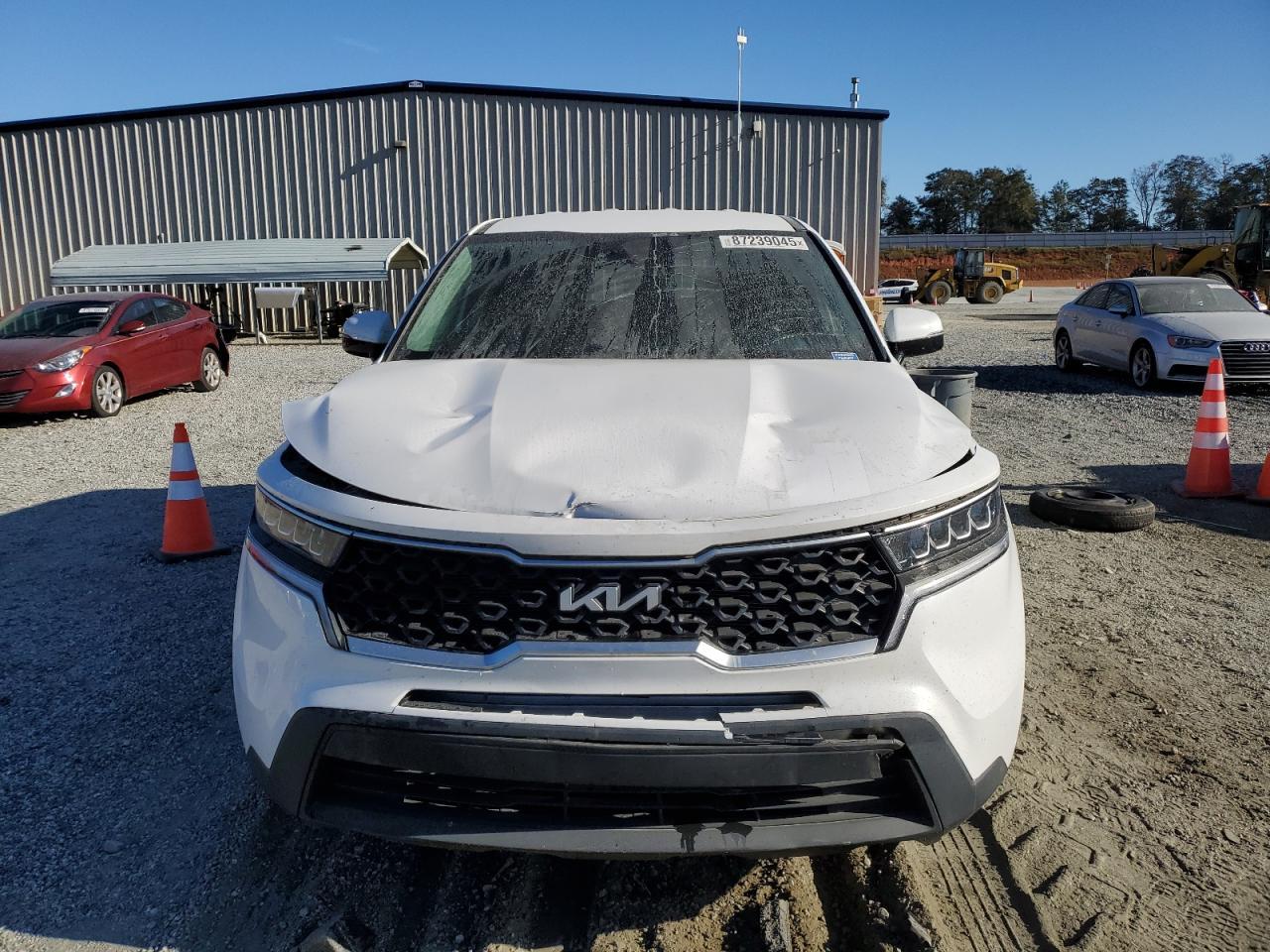 2023 Kia Sorento Lx - Image 5