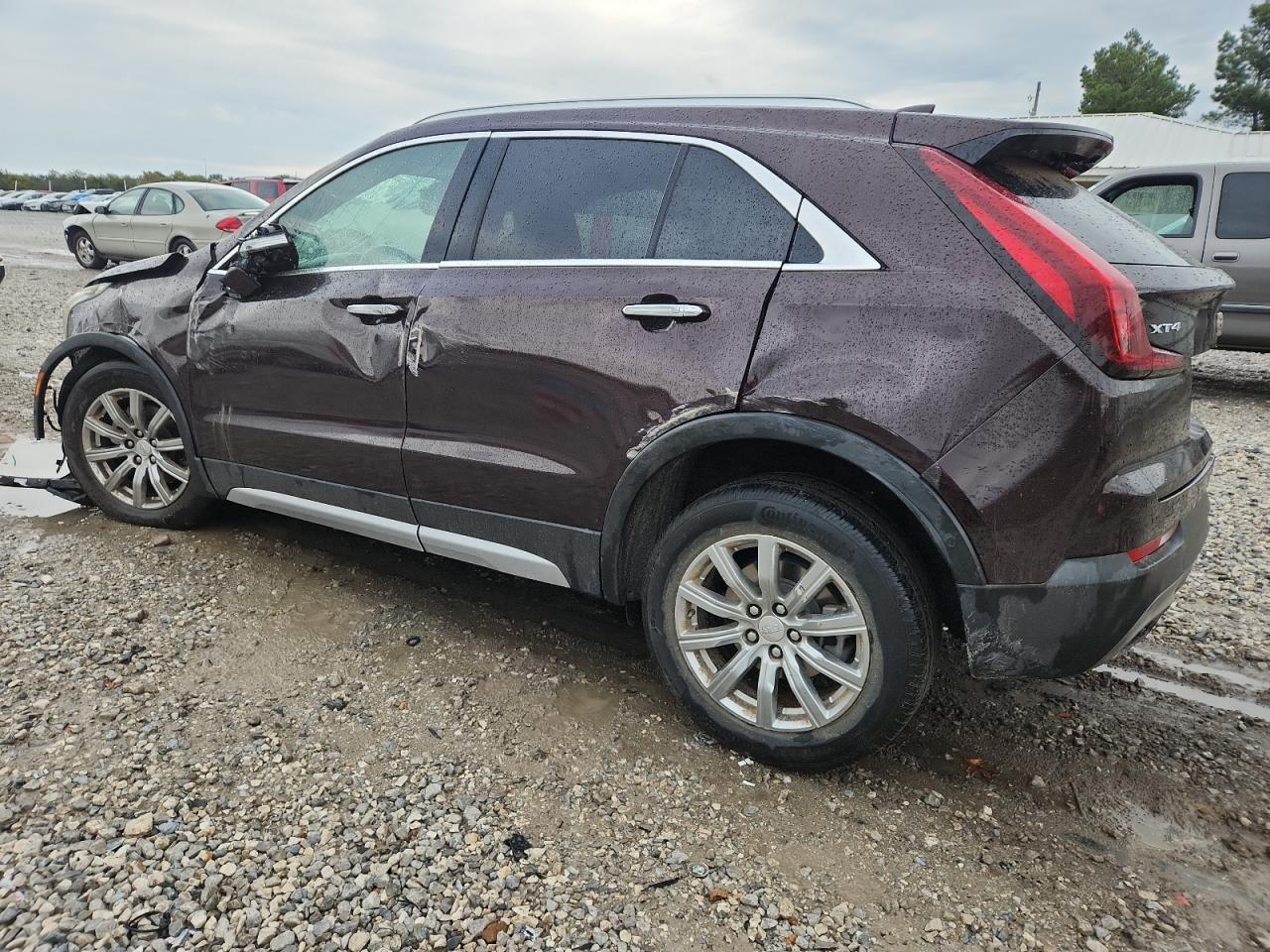 2020 Cadillac Xt4 Premium Luxury - Image 2