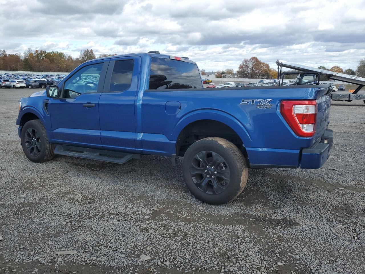 2022 Ford F150 Super Cab - Фото 2