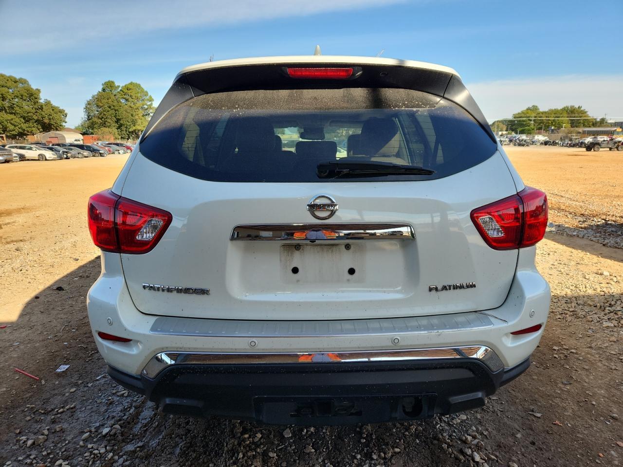 2019 Nissan Pathfinder S - Фото 6