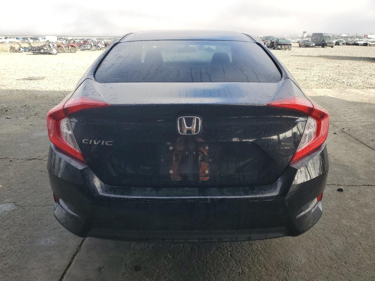 2017 Honda Civic Lx - Image 6