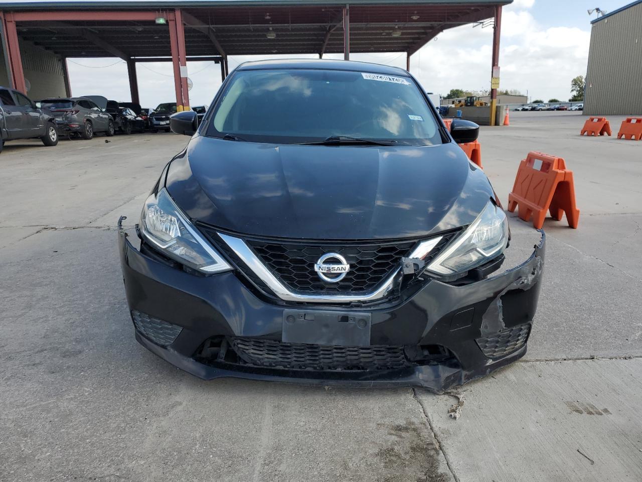 2018 Nissan Sentra S - Фото 5
