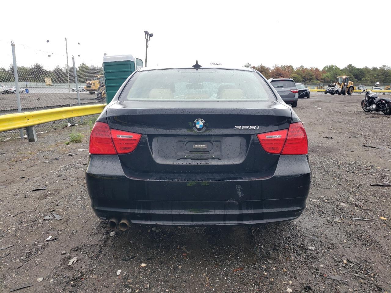 2011 BMW 328 Xi Sulev - Фото 6