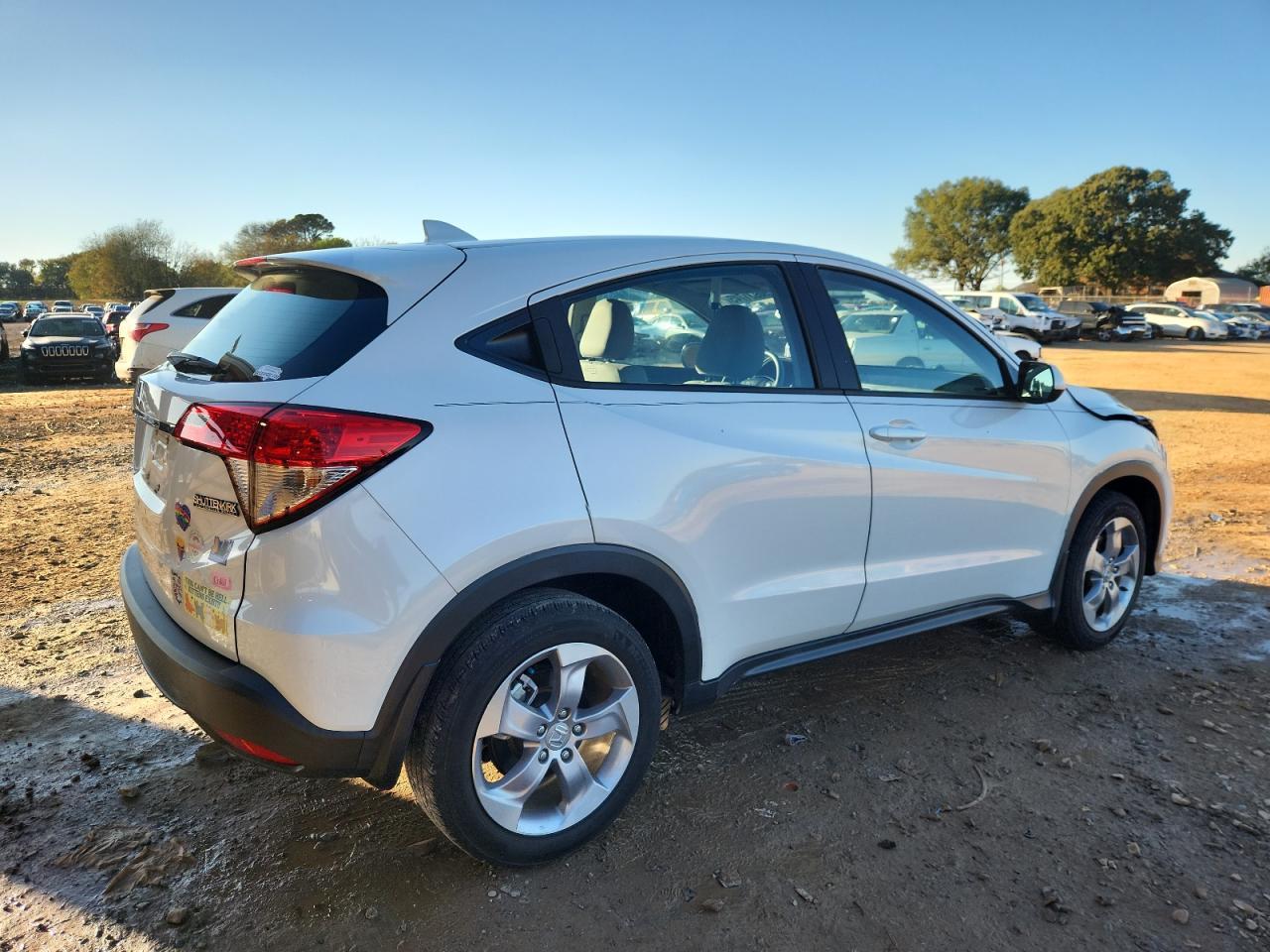 2022 Honda Hr-V Lx - Фото 3
