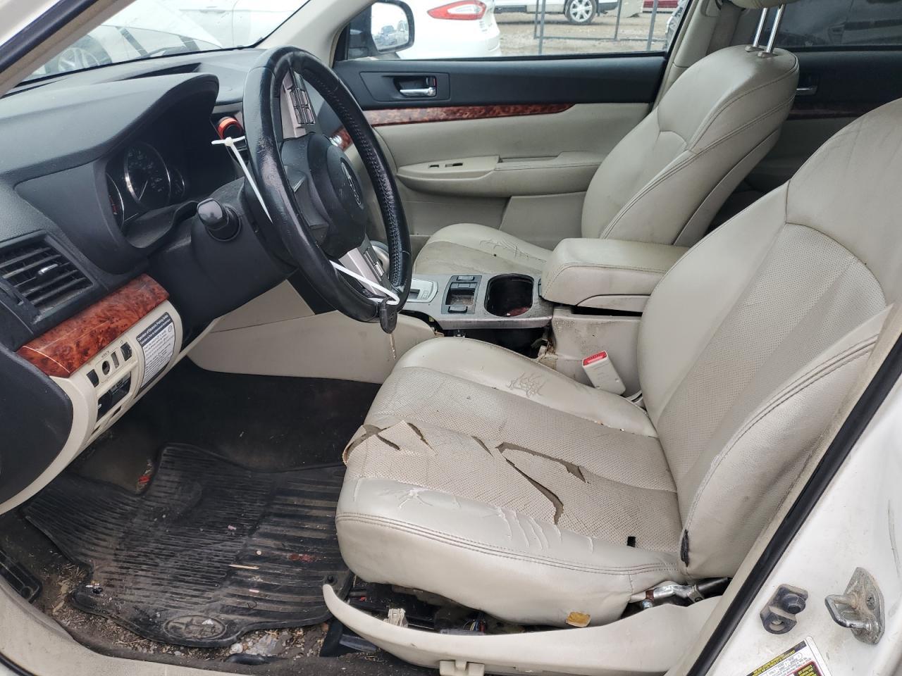 2011 Subaru Outback 2.5I Limited - Фото 7