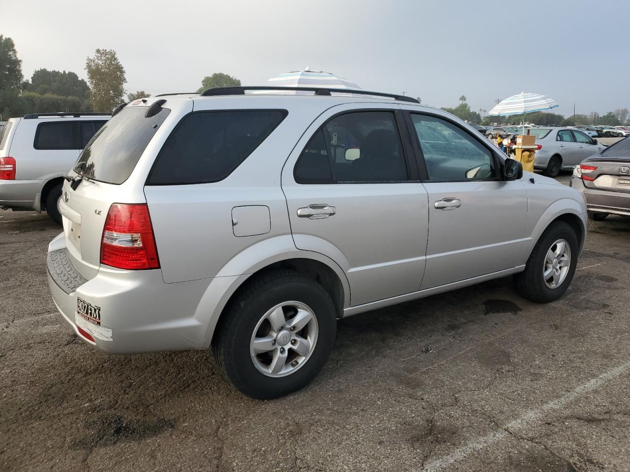 2009 Kia Sorento Lx - Image 3