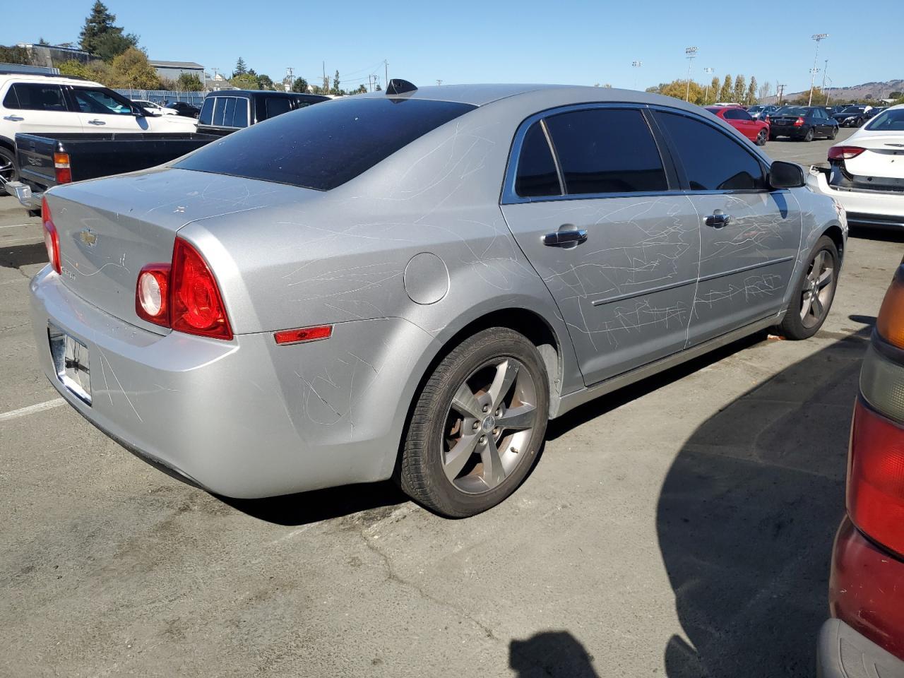 2012 Chevrolet Malibu 2Lt - Image 3