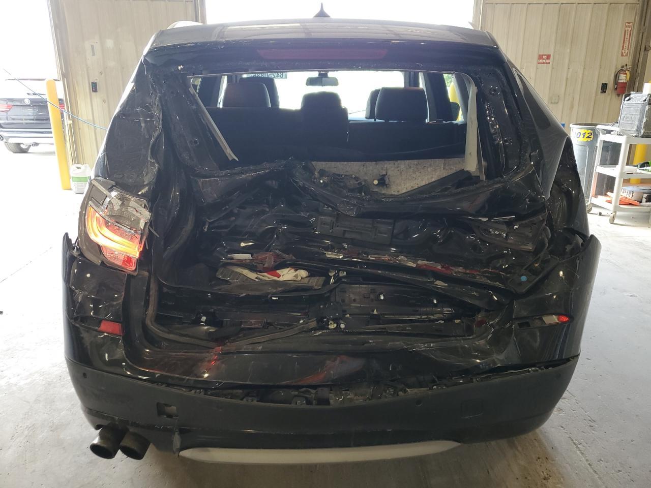 2011 BMW X3 xDrive35I - Image 6