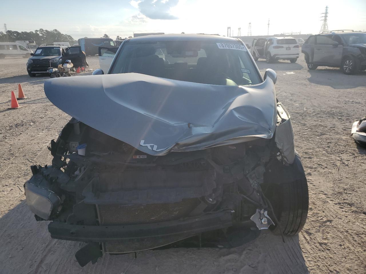 2022 Kia Soul Lx - Image 5