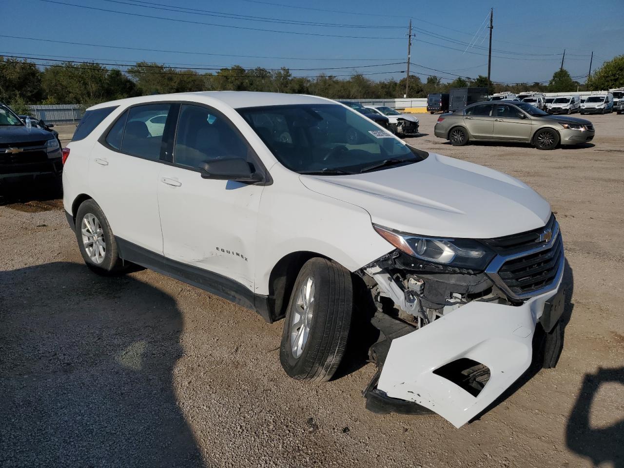 2019 Chevrolet Equinox Ls - Фото 4