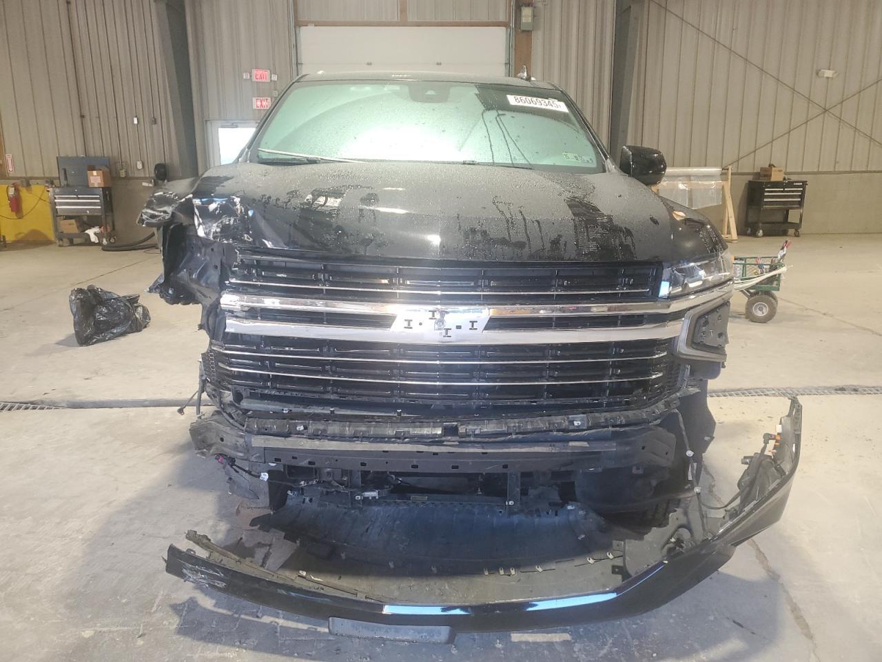 2023 Chevrolet Suburban K1500 Lt - Image 5