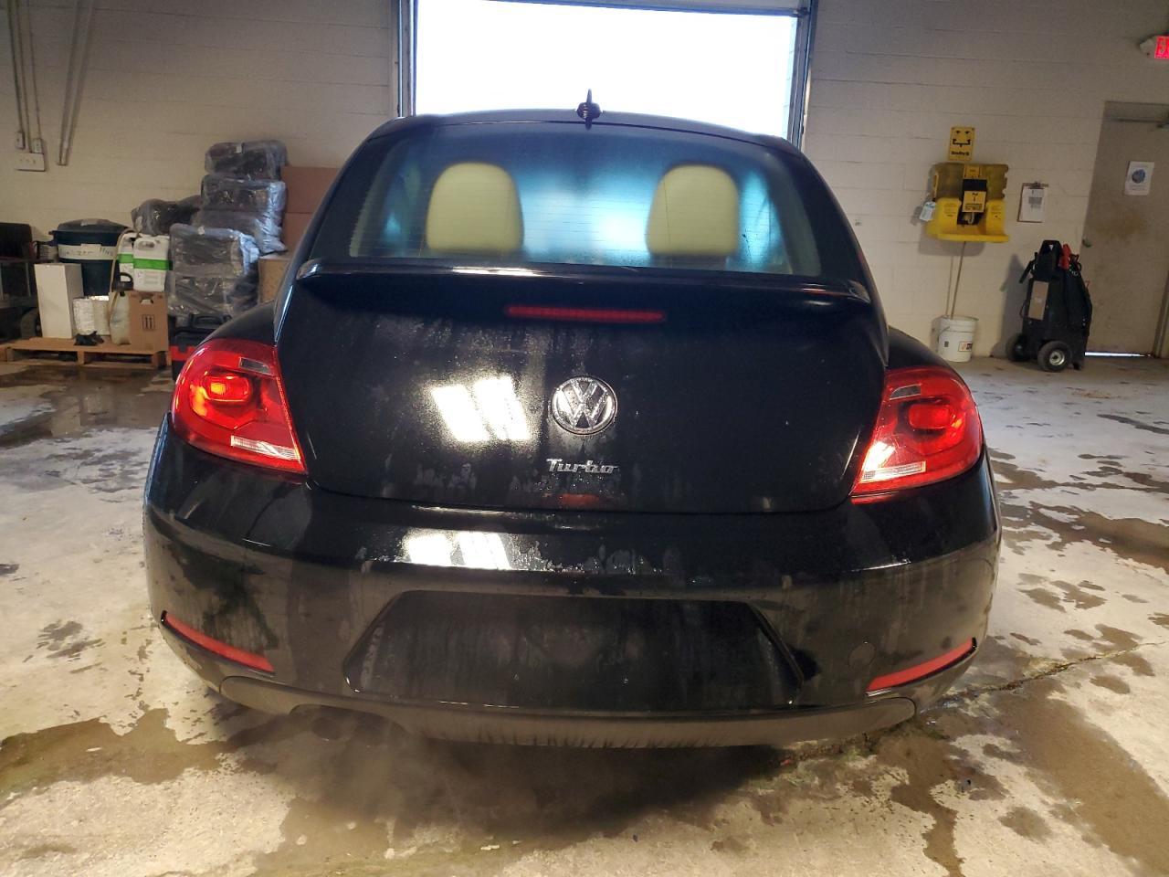 2016 Volkswagen Beetle Se - Image 6