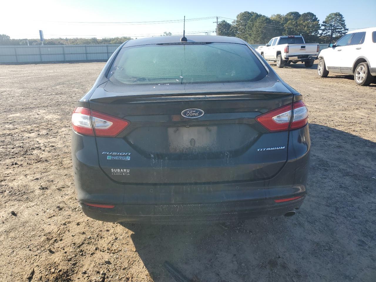 2014 Ford Fusion Titanium Phev - Image 6