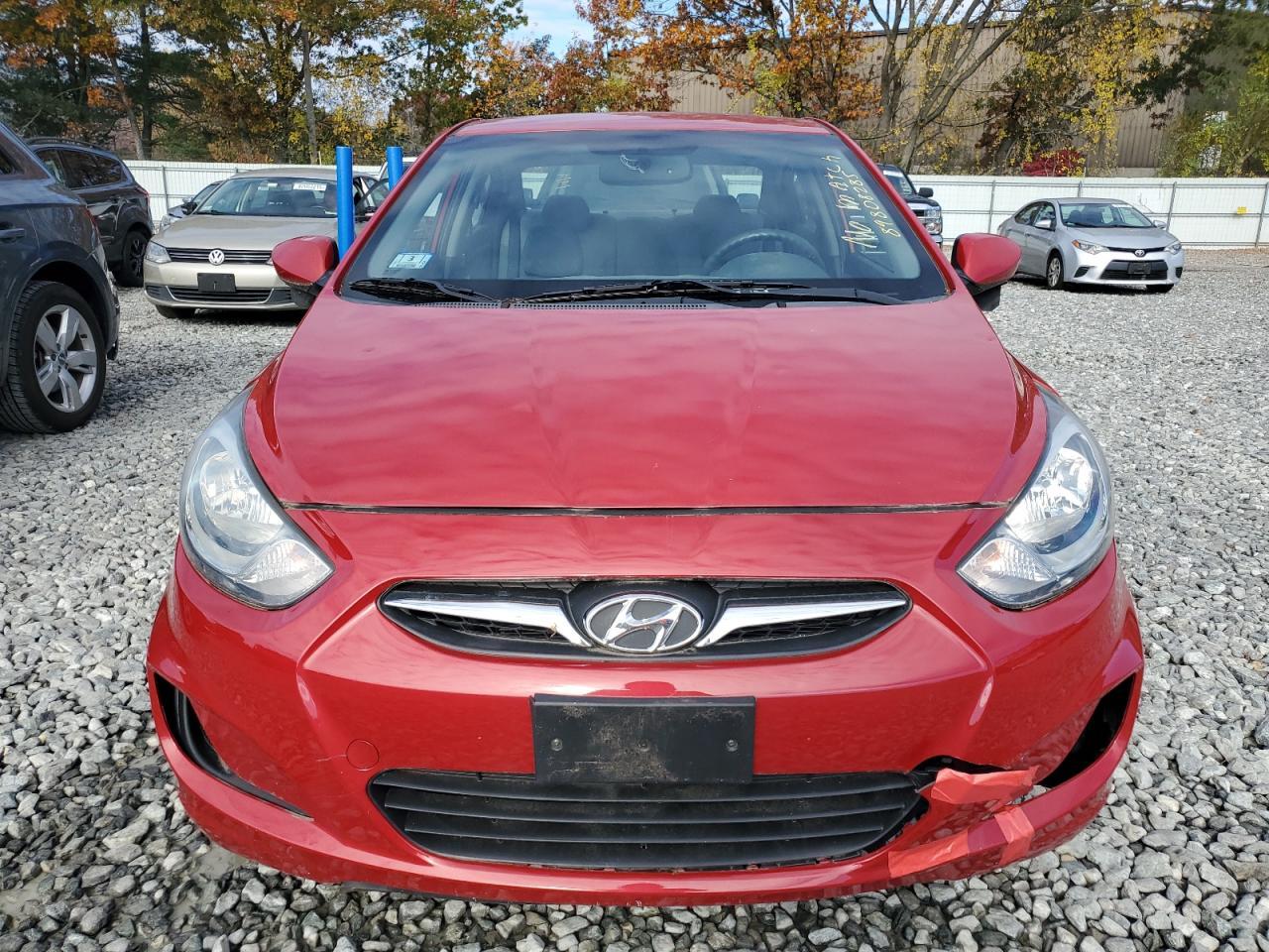 2011 Hyundai Accent Gls - Image 5