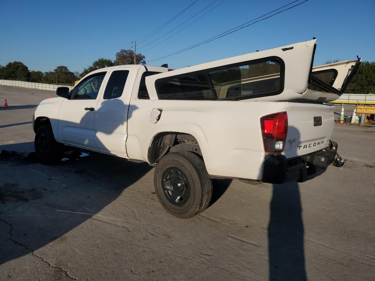 2021 Toyota Tacoma Access Cab - Фото 2