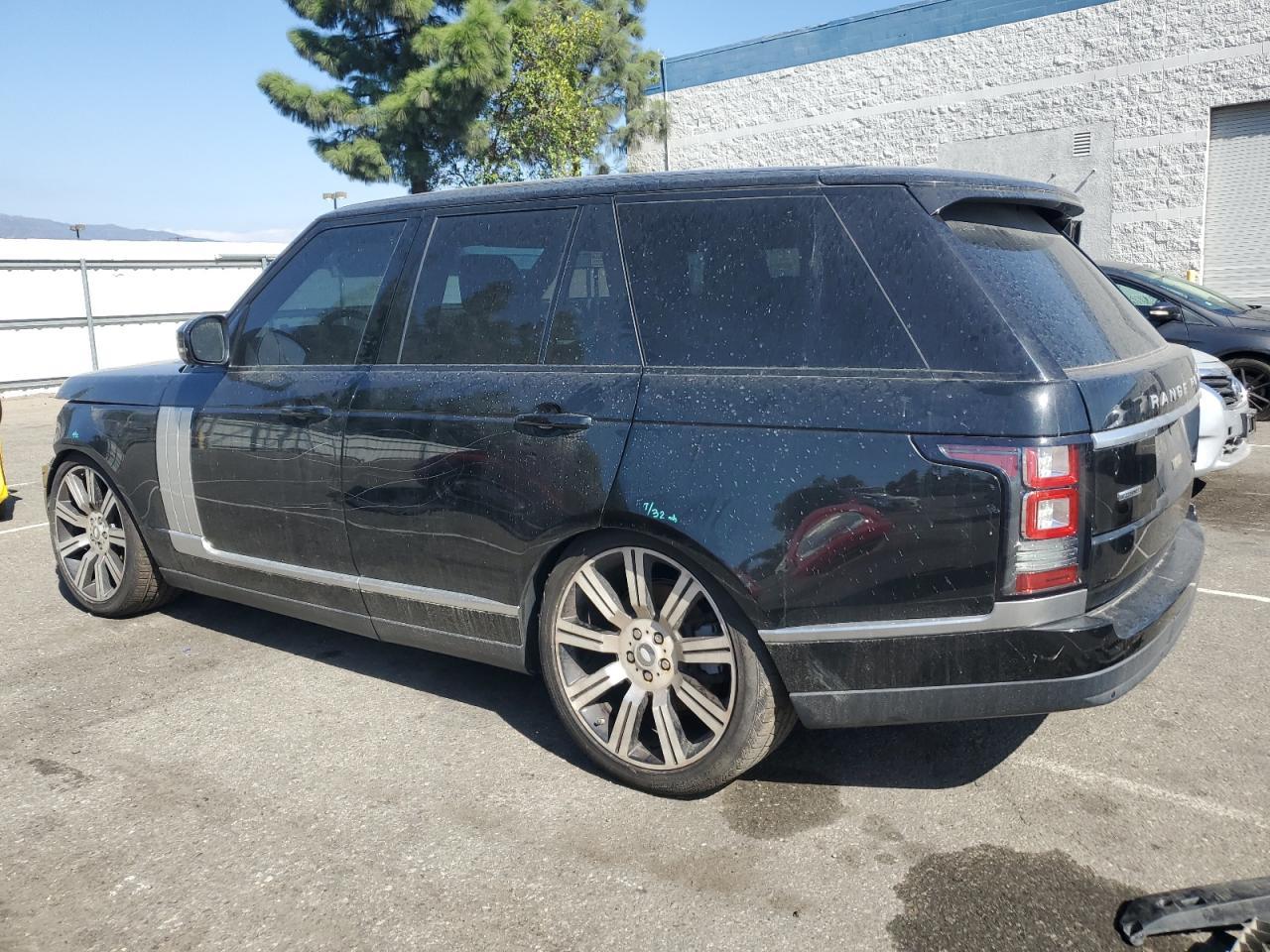2014 Land Rover Range Rover - Image 2