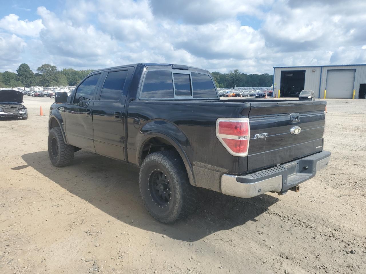 2011 Ford F150 Supercrew - Image 2