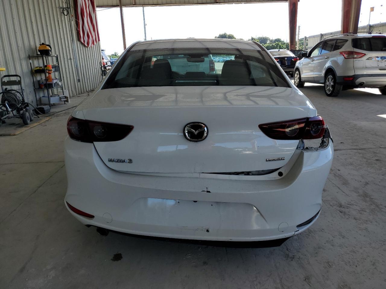 2020 Mazda 3 - Фото 6
